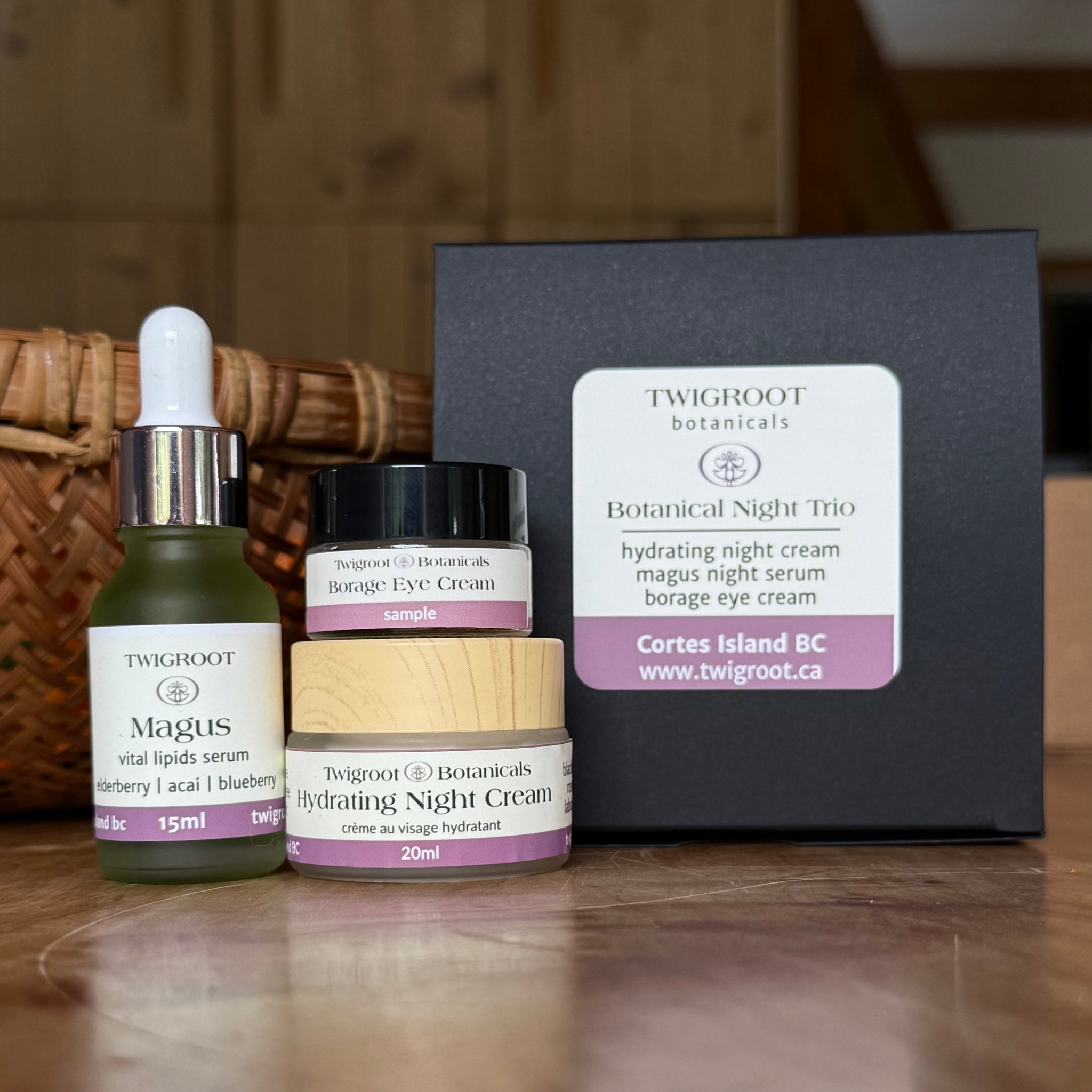 Botanical Night Trio